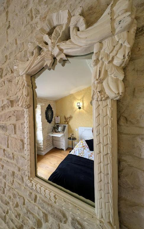 Le Puits Sainte Claire Bed & Breakfast Courçon Dış mekan fotoğraf